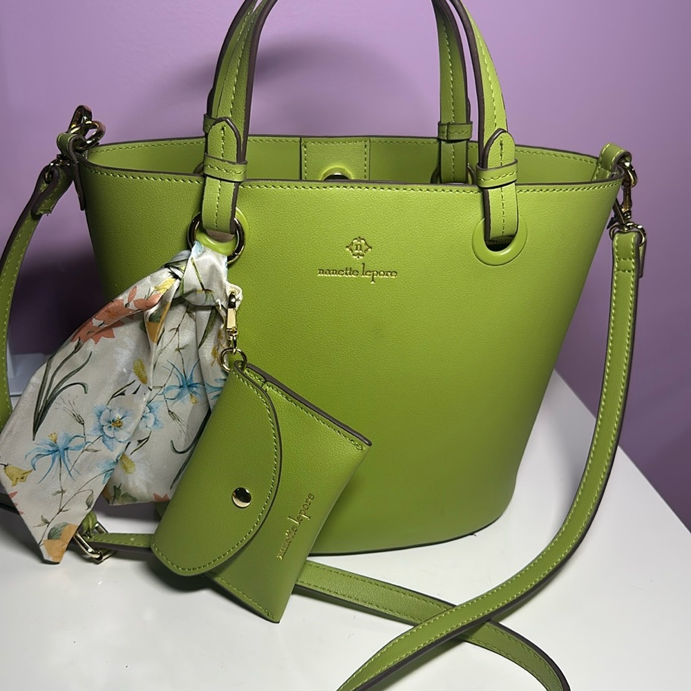 Green Women's Bag Set